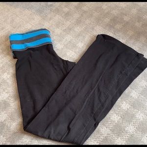 PINK Victoria’s Secret yoga pants